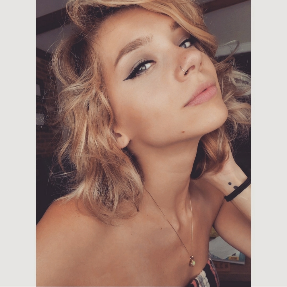 Meet your Posher, Taylor Alexis